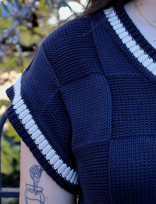 Sweater Vest - Pepper