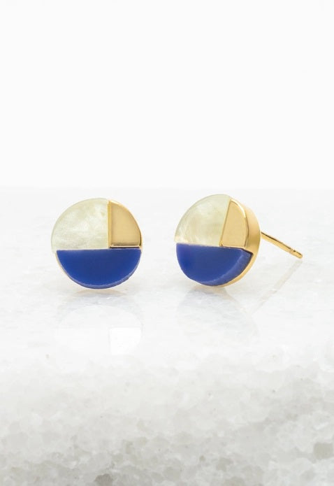 Radiant Horizon Studs