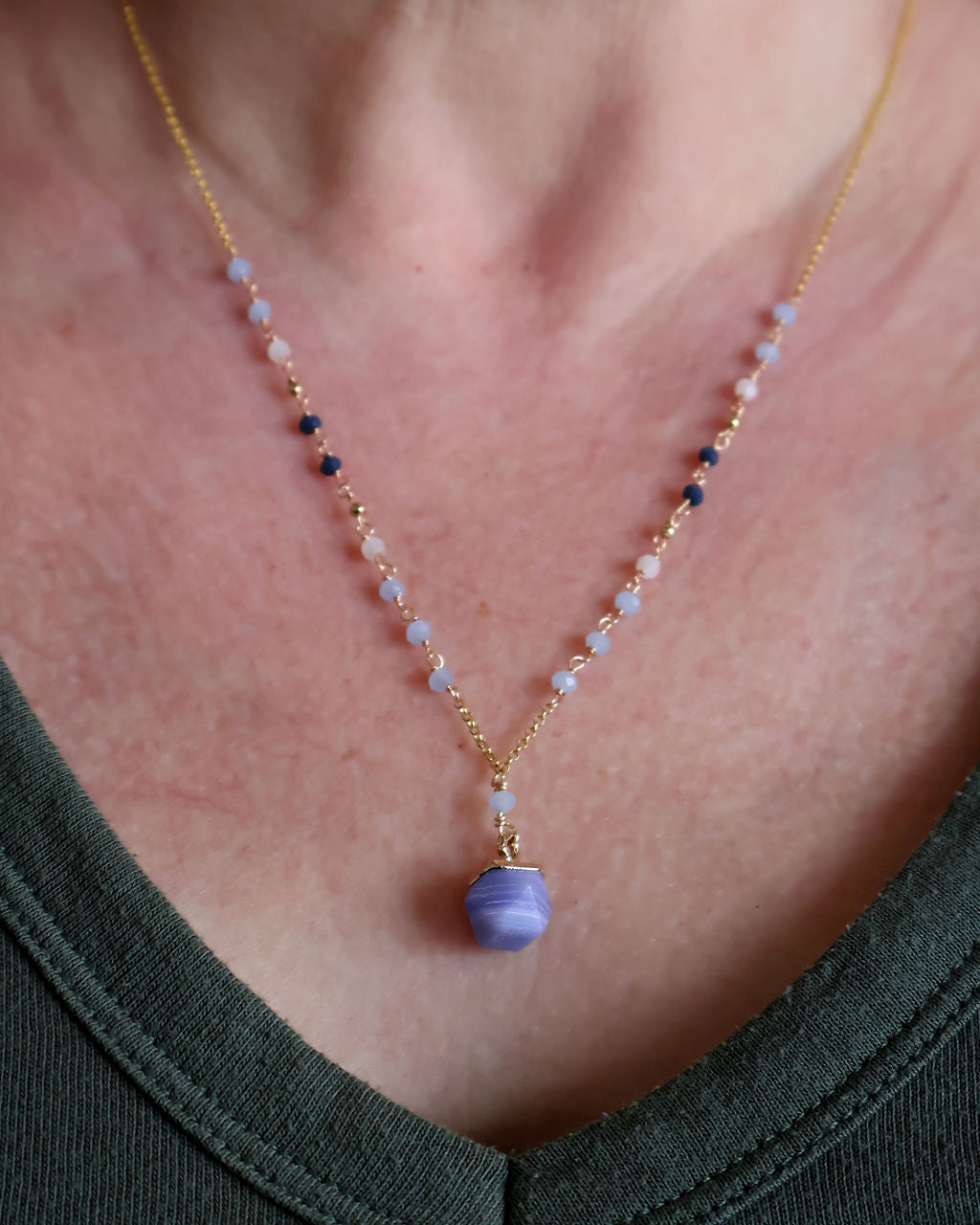 Nicki Necklace - Heather