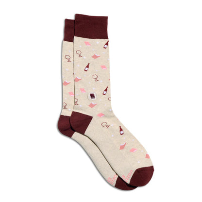 Book Socks Medium Wine