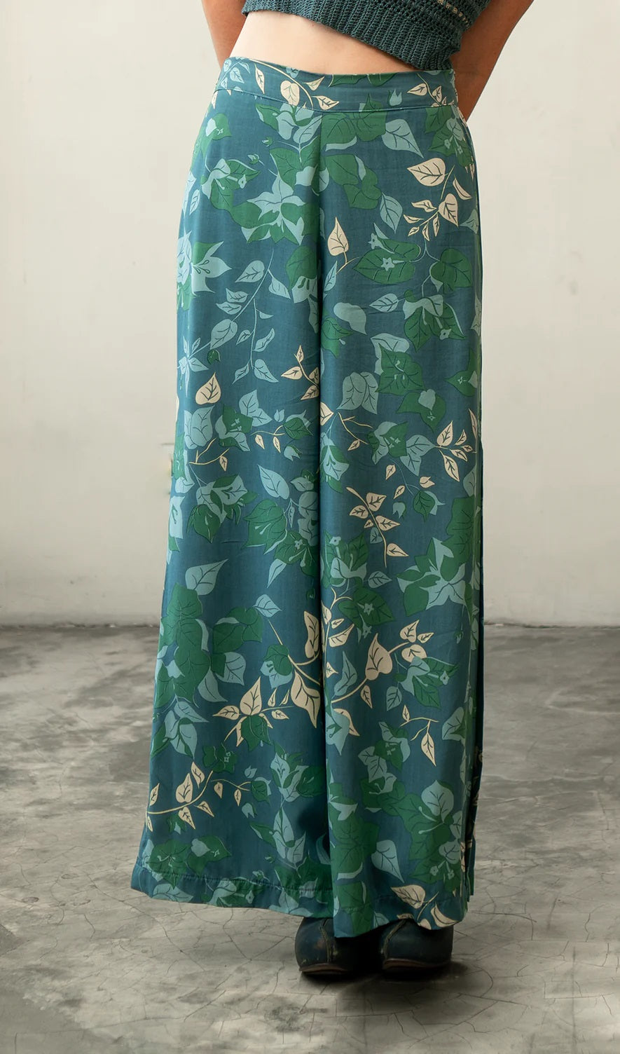 Wide Leg Pants - Bougainvillea Moss