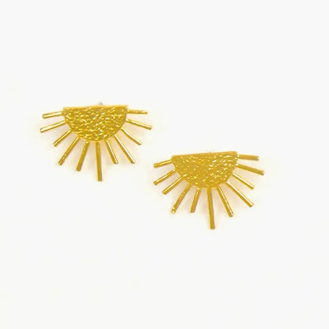 Sun Ray Post Earrings