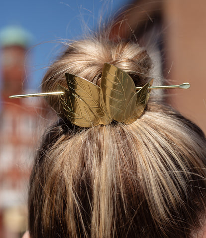 Sayuri Leaf Hair Pin - Gold