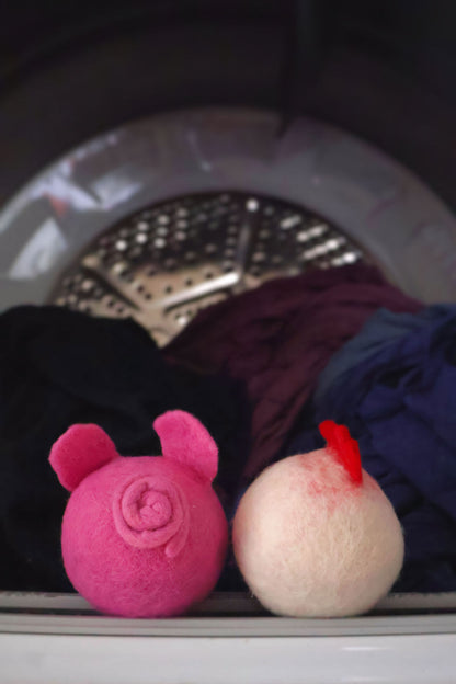 Chicken/Pig Dryer Ball Set