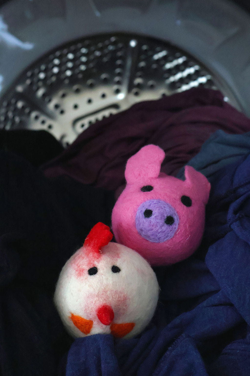 Chicken/Pig Dryer Ball Set