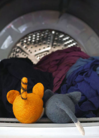 Cat Dryer Ball Set