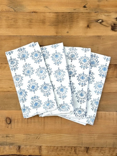 Uniform Blue Lotus Dinner Napkins Set