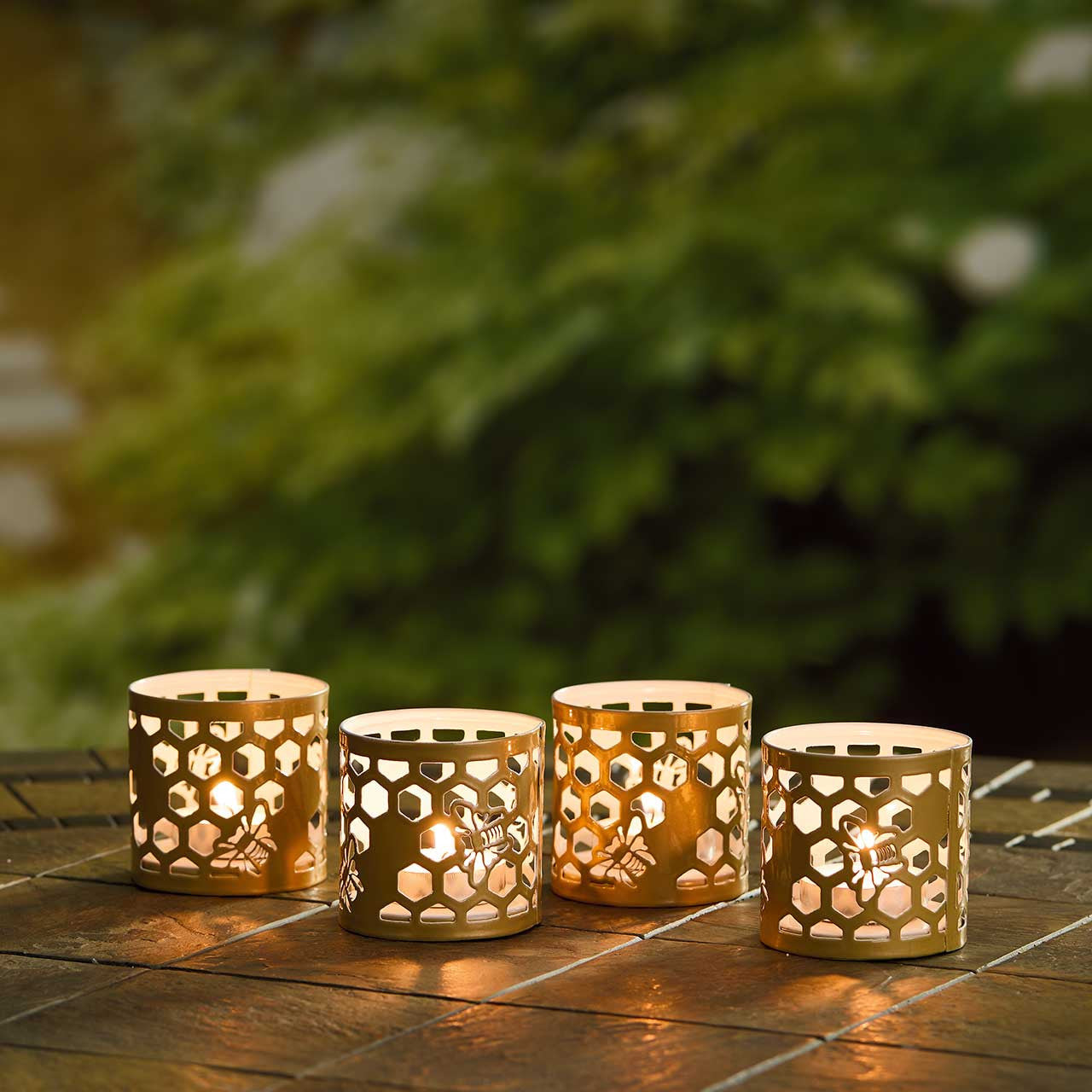 Busy Bee Tea Light Lantern