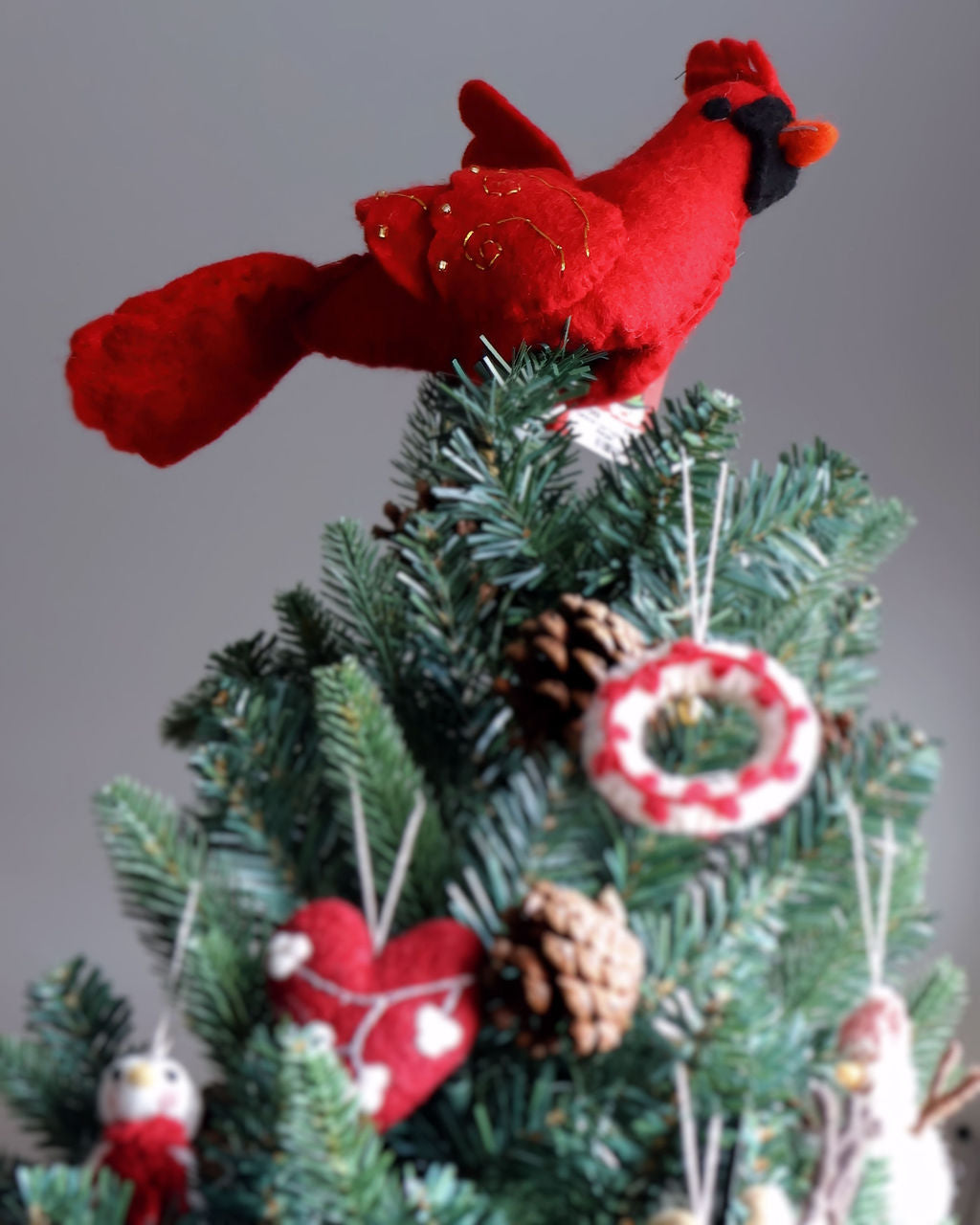 Cardinal Tree Topper