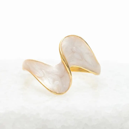 Ribbon of Light Ring - Sandstone