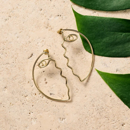 Pikaso Profile Wire Post Earrings