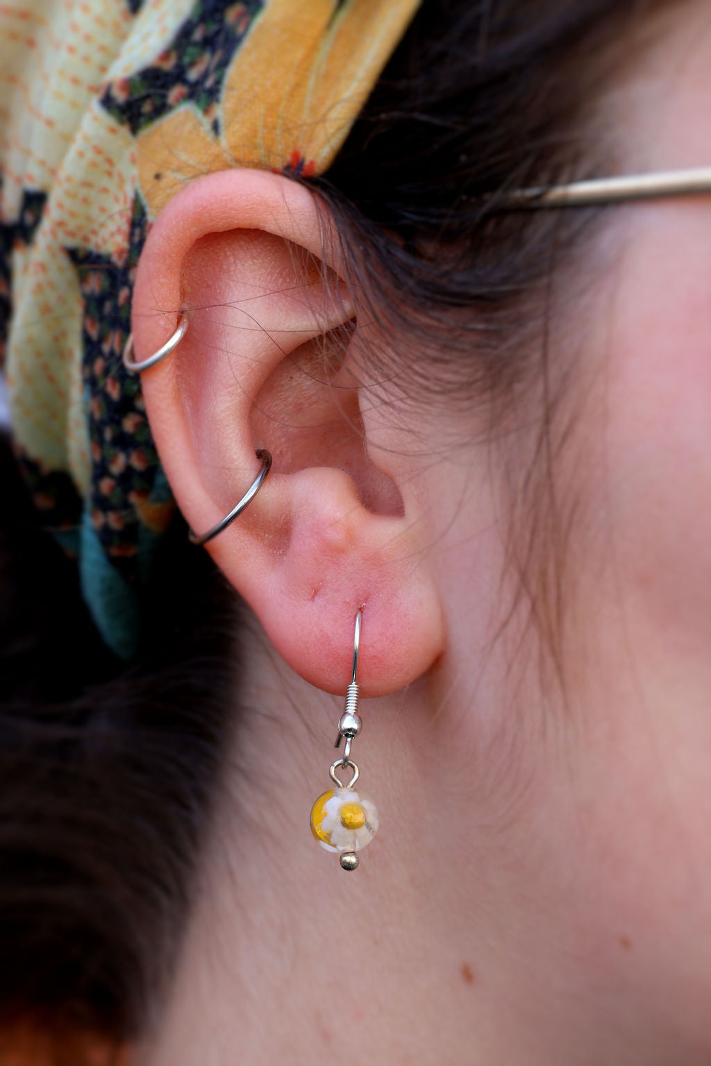 Glass Bead Daisy Dangle Earrings
