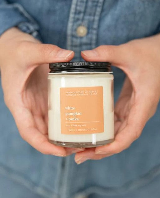 White Pumpkin & Tonka Candle - 5oz