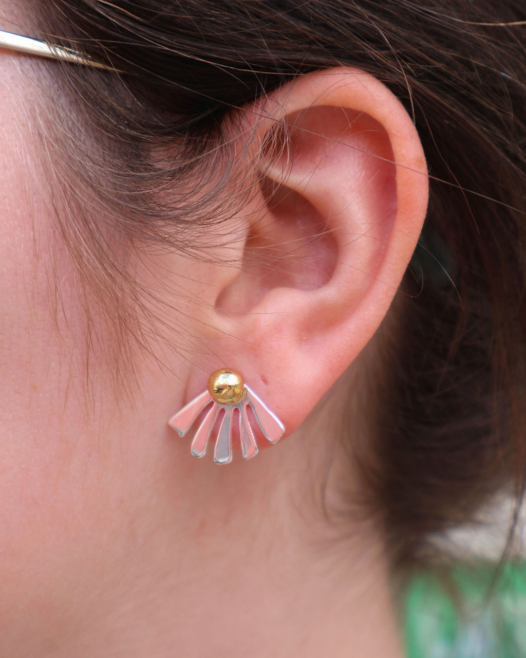 Mixed Metal Fan Studs