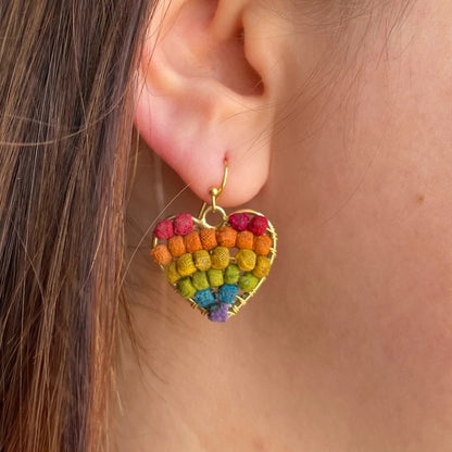 Rainbow Heart Milieu Earrings
