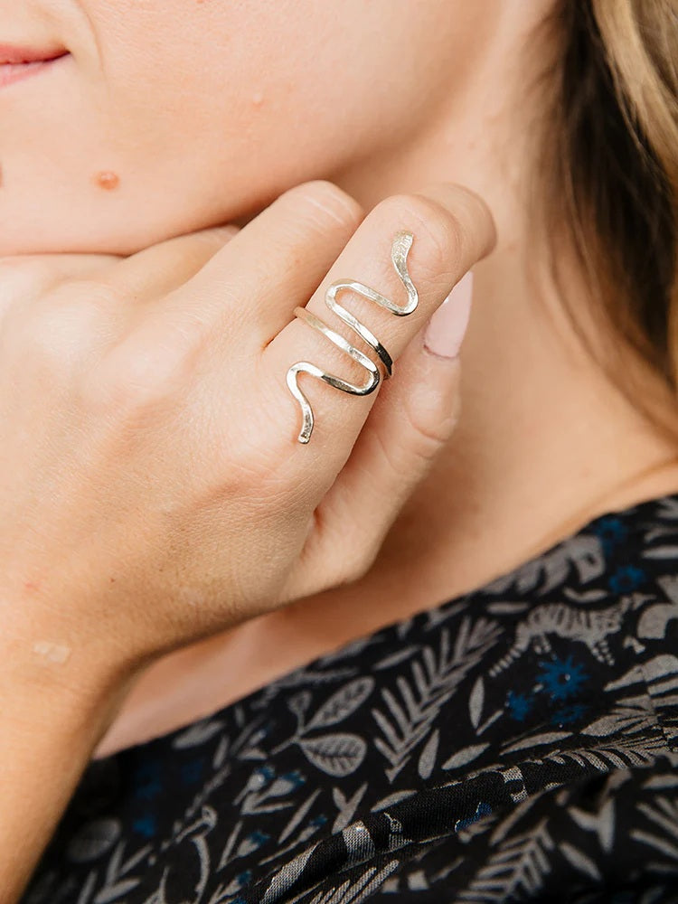 Serpentine Ring - Silver