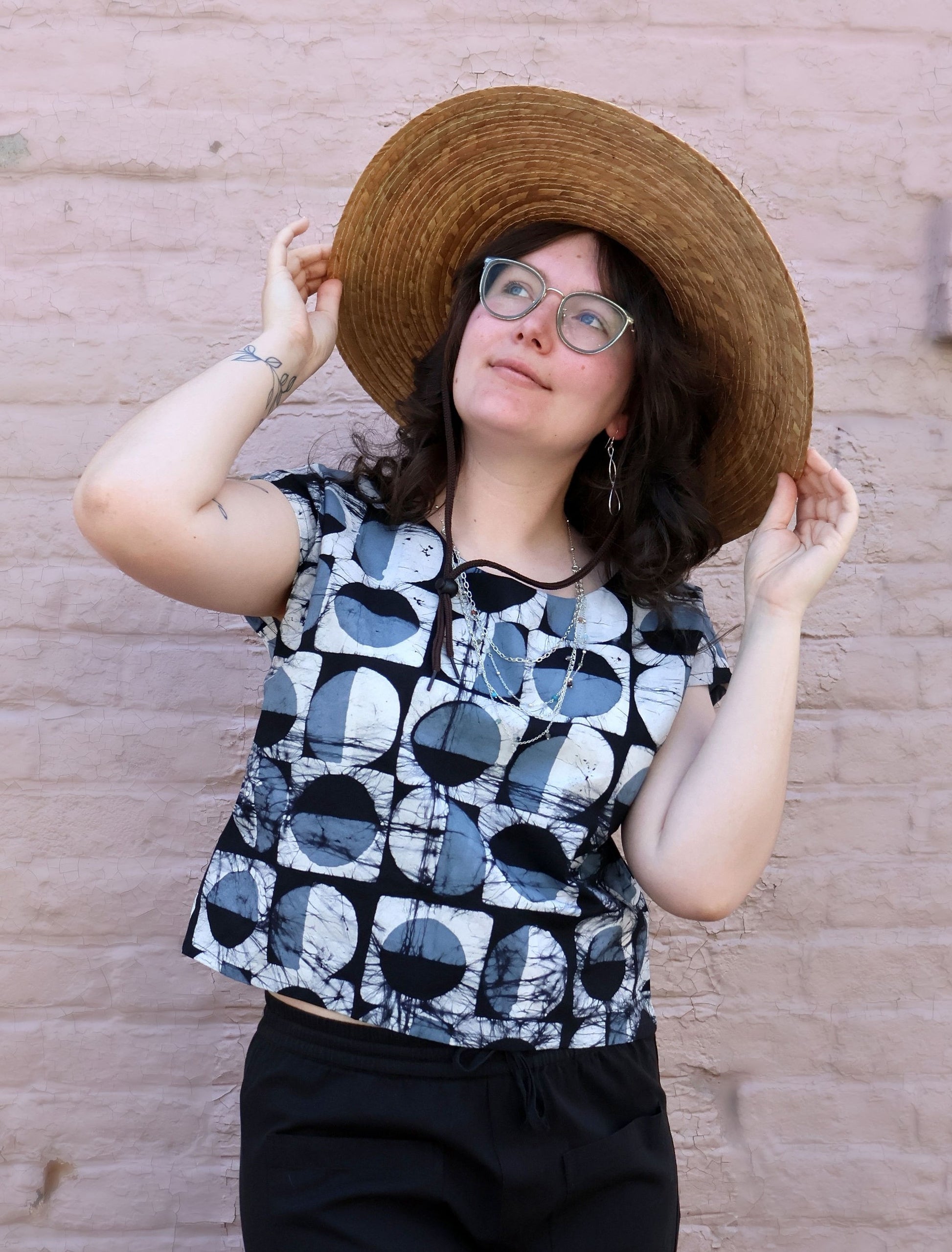 Boxy Blouse - Mod Circles Black