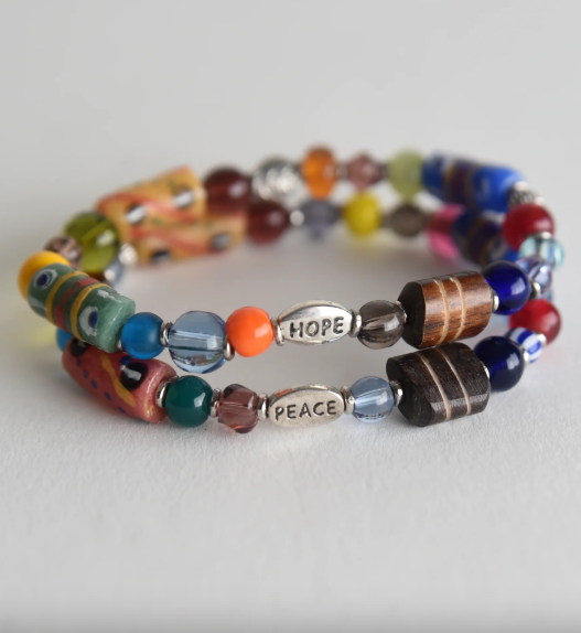 Lawot Glass Bead Bracelet