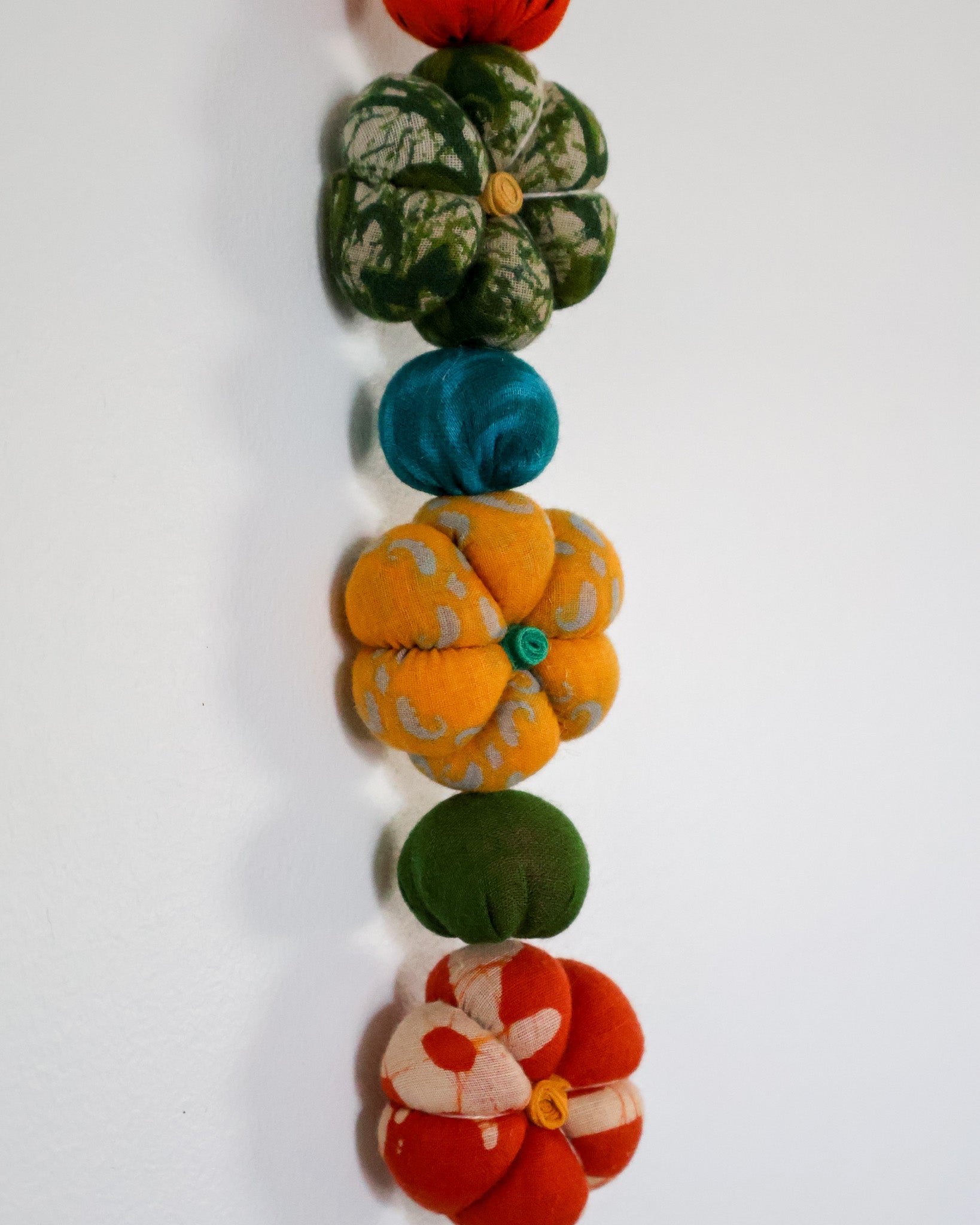 Mini Saree Pumpkin Bead Garland