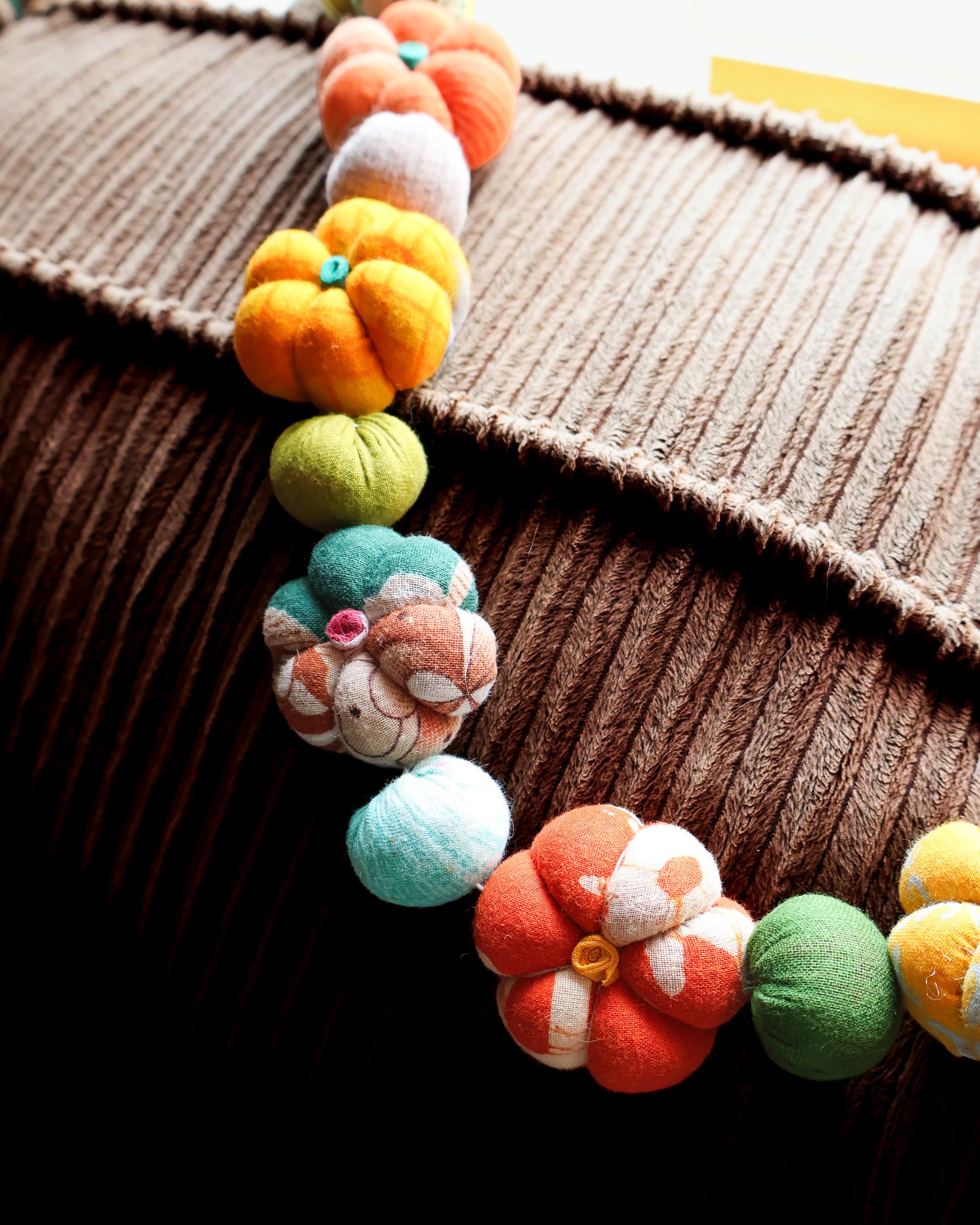 Mini Saree Pumpkin Bead Garland
