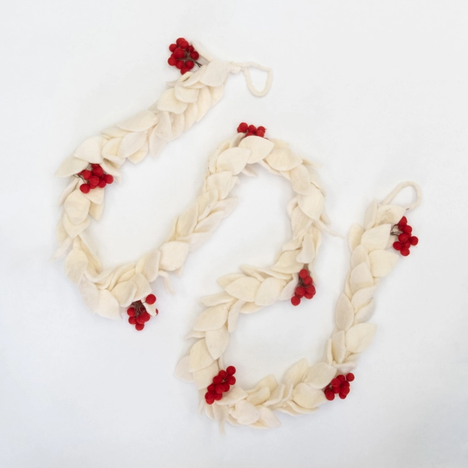 White Mistletoe Garland