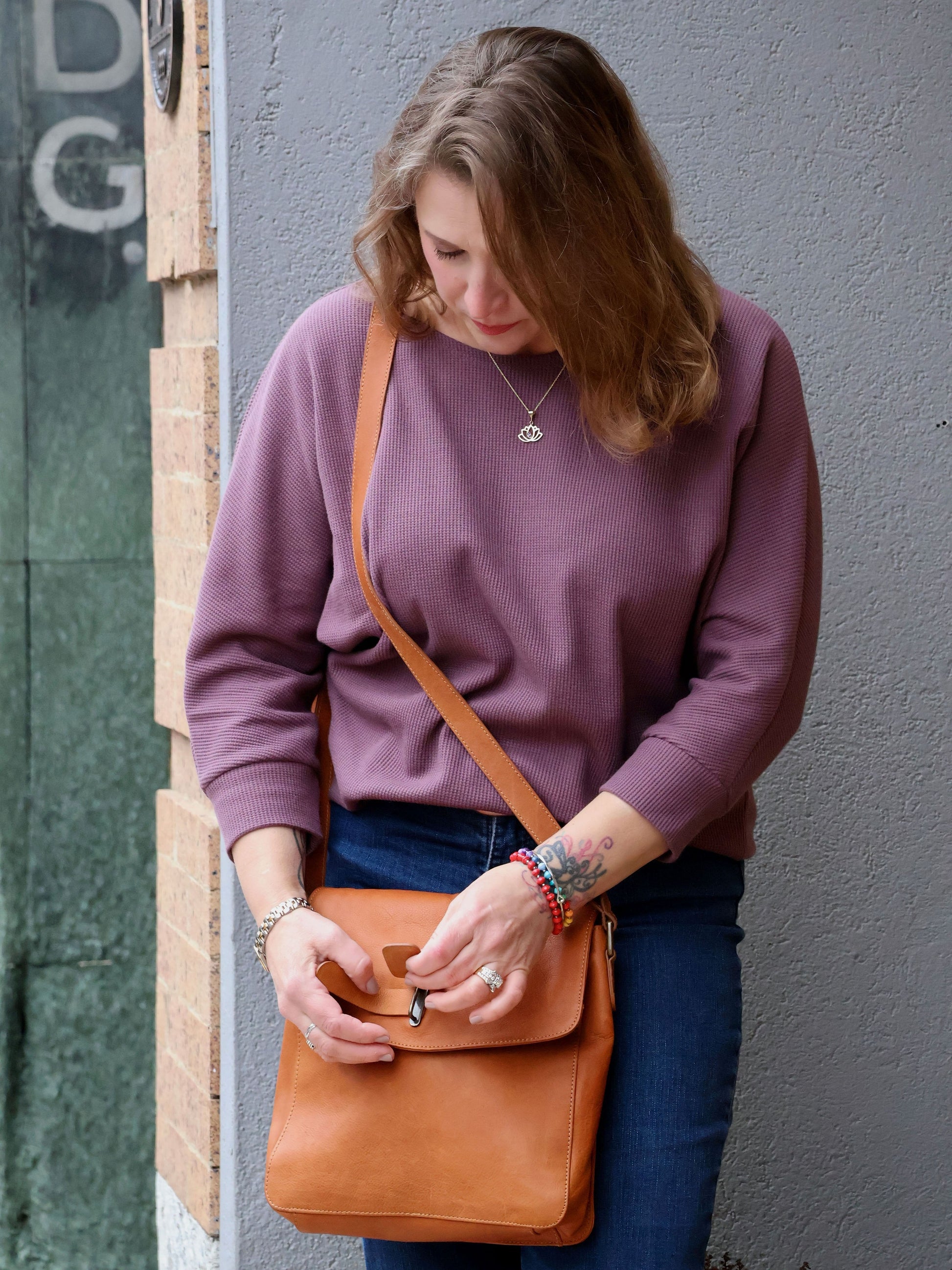 Kolkata Crossbody Bag in Camel
