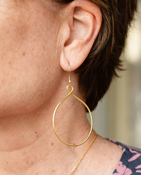 Twisting Hoops - Gold